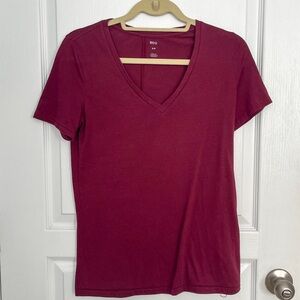 BDG by Urban Outfitters Maroon Burgundy V Neck Tee